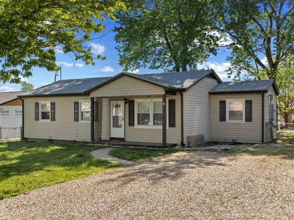 27 Shen Valley Dr, Weyers Cave, VA 24486