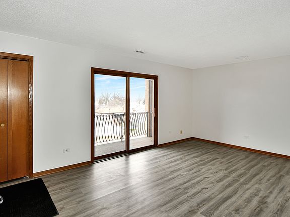 4th image of 7321 175th St APT 1E