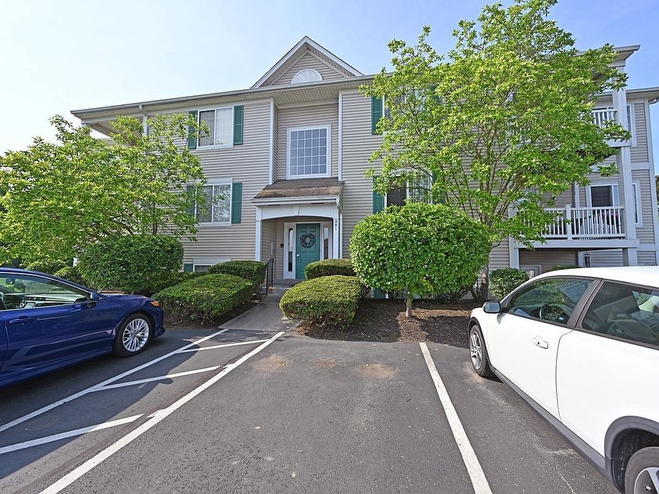 1st image of 551 Aspen Glen Dr APT 604