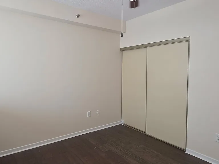 71 Front St E #411 — Photo 22