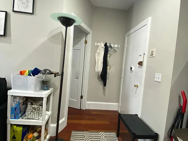 225 Newbury St #1F — Photo 6