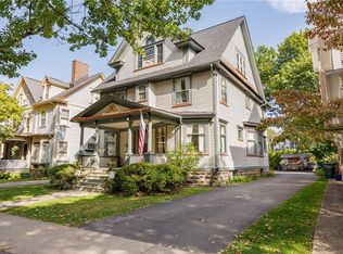90 Dartmouth St, Rochester, NY 14607