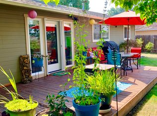 613 Talent Ave, Talent, OR 97540