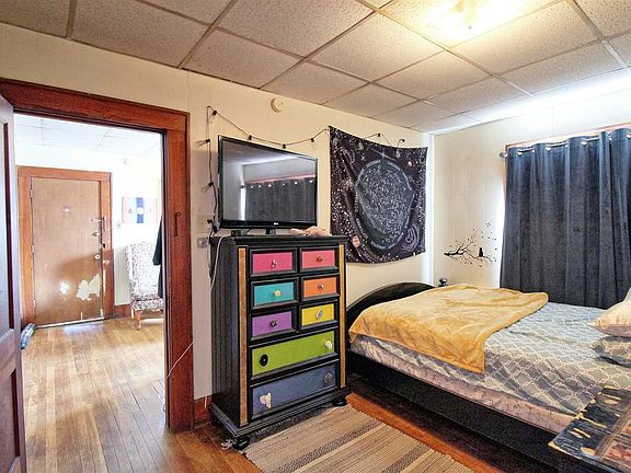 4th image of 324 S Duncan St #308
