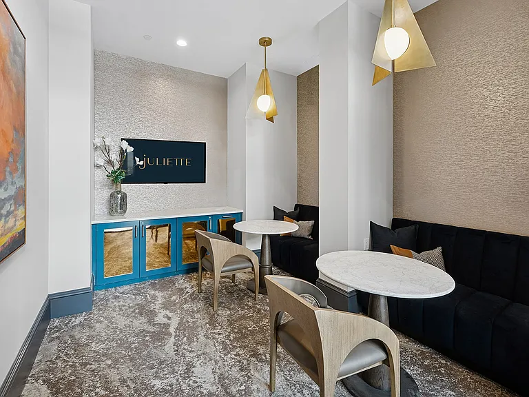 Juliette Co-Working Space