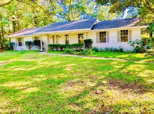 308 Clear View Dr, Florence, MS 39073