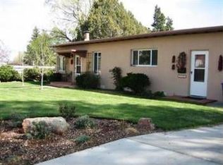 4429 Trinity Dr, Los Alamos, NM 87544