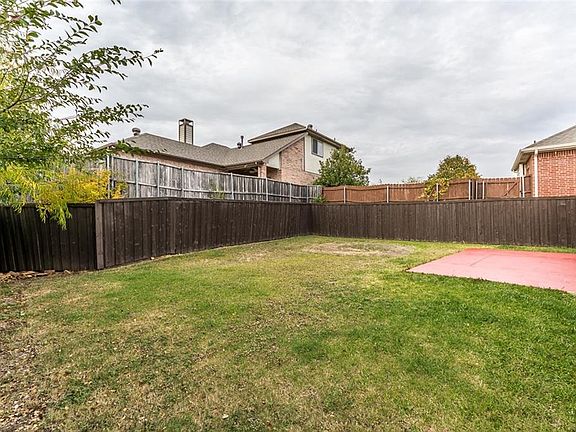 3rd image of 1841 Melton Dr