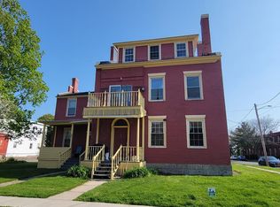 17 Macomb St, Plattsburgh, NY 12901
