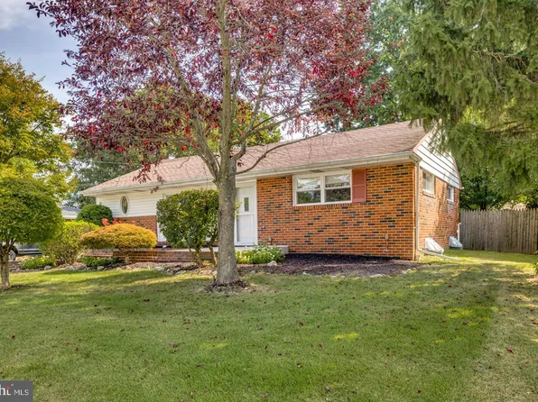 117 Ridgewood Ave, Berlin, NJ 08009