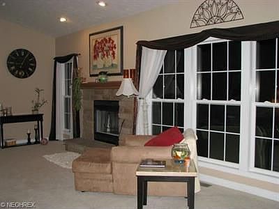 5th image of 3330 Stonington Cir