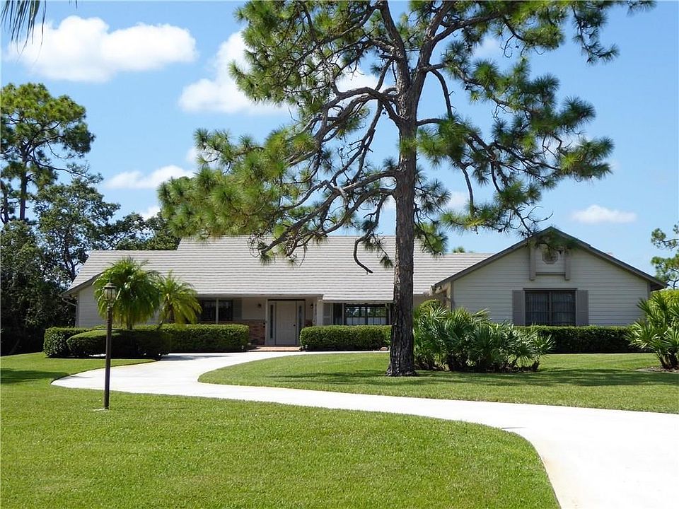 1st image of 4192 SW Bimini Cir N