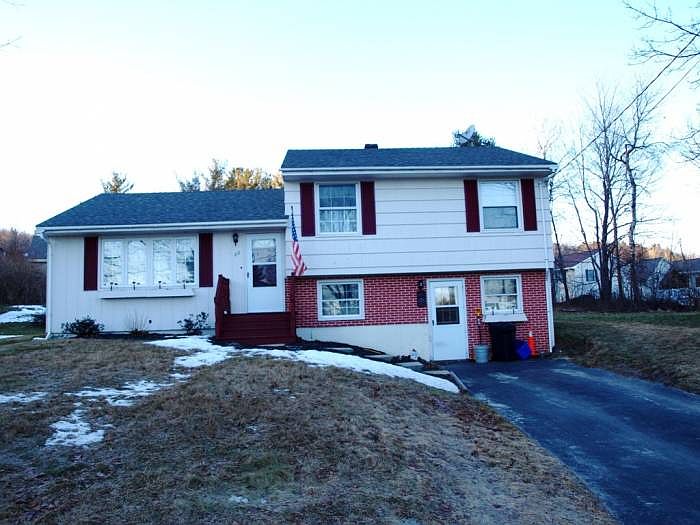 Front view of home