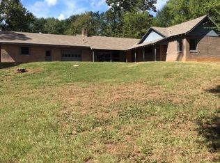 404 W Sycamore Ln, Longview, TX 75604