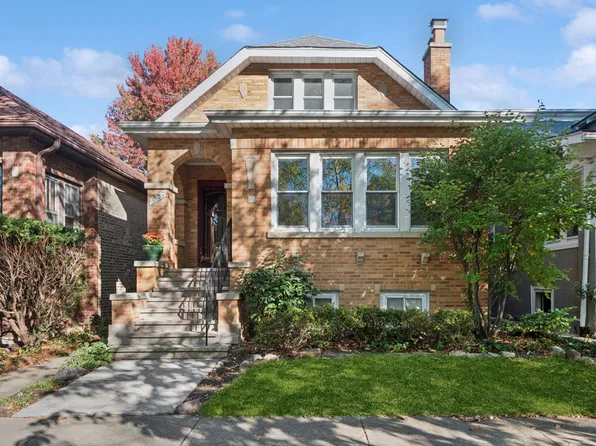 1037 Monroe St, Evanston, IL 60202