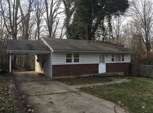 227 Stuart St, Martinsville, VA 24112