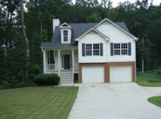 9545 Lee Cir, Gainesville, GA 30506