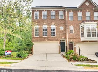 8372 Derwent Valley Ct, Lorton, VA 22079