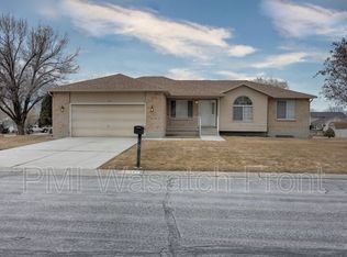225 Country Club Dr, Tooele, UT 84074