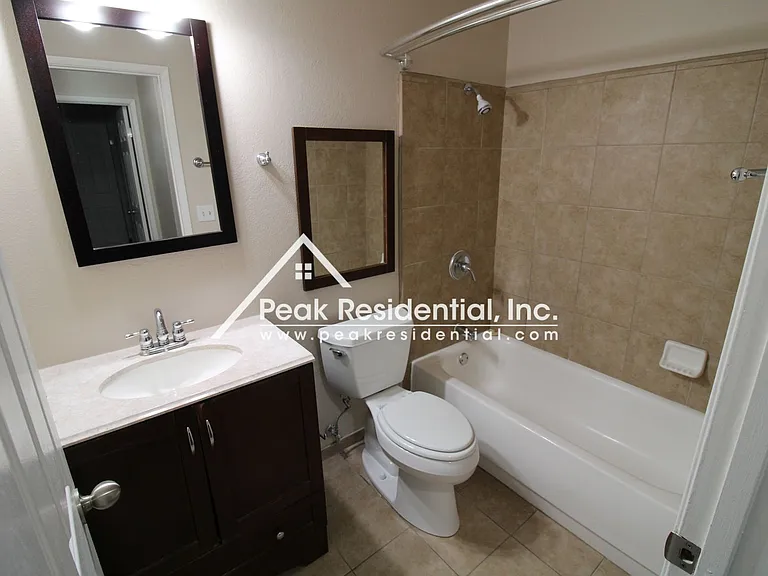7409 Cushman Ct — Photo 10