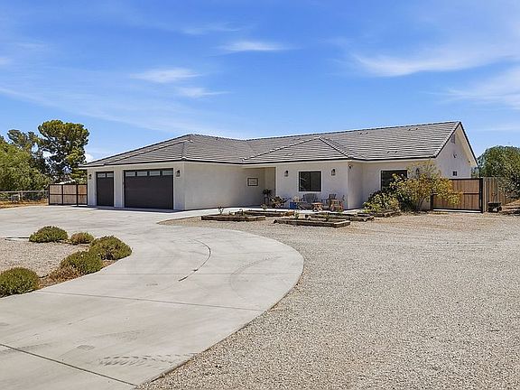 5th image of 16231 Mesquite St