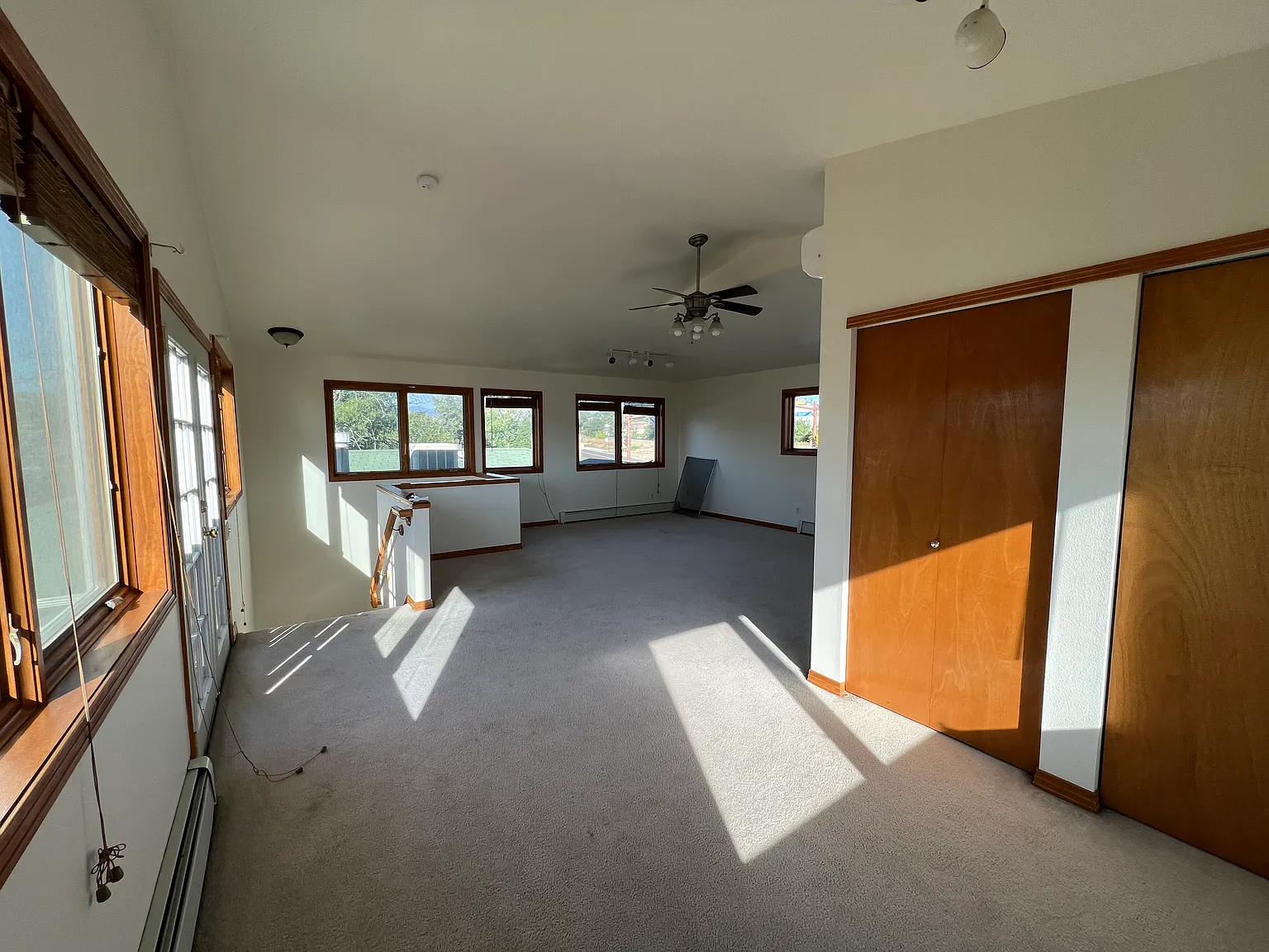 6192 Carr St — Photo 2