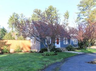896 Haverhill St, Rowley, MA 01969