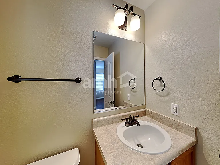 18526 W Valerie Dr — Photo 10