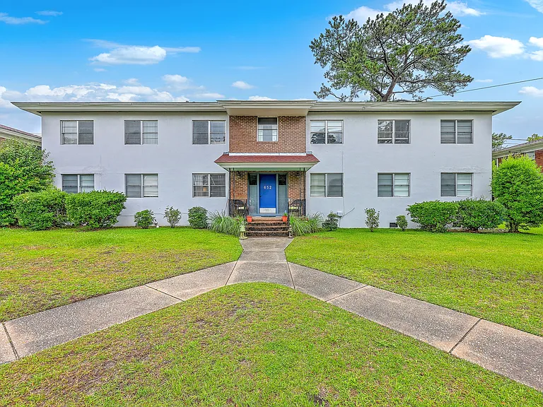 652 Windermere Blvd #B — Photo 12