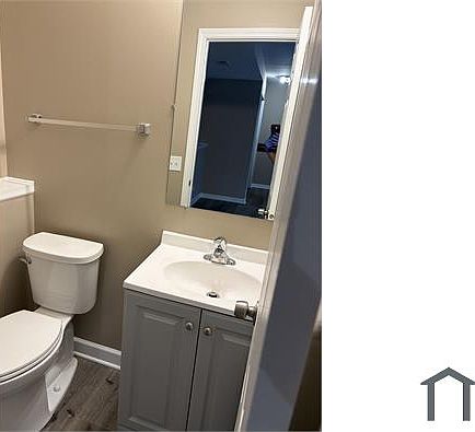 3rd image of 30W120 Lindenwood Dr