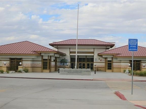 4th image of 33601 Marigold Ln