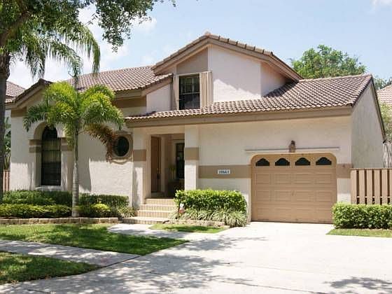 1st image of 10661 NW 17th St