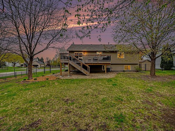 3rd image of 7141 Jocelyn Ct S