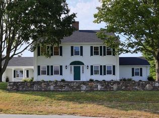 42 Winn Rd, Cumberland, ME 04021