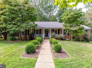 6587 Davis Ford Rd, Manassas, VA 20111