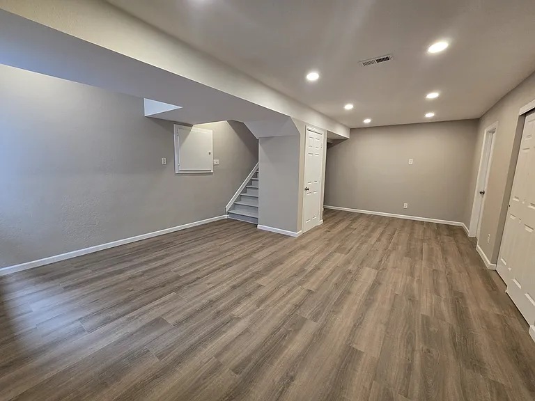 5058 Ashbrook Cir — Photo 25
