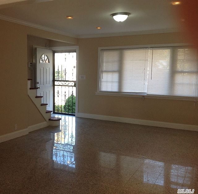 1st image of 1527 Lydia Ave