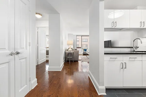 Rented by Douglas Elliman | media 28