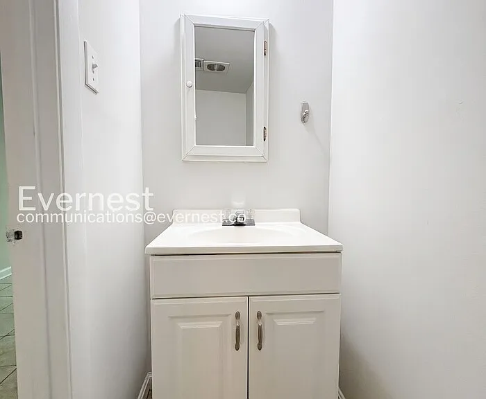 14806 Bryan Ct — Photo 18