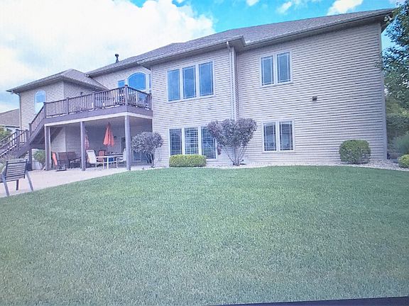 3rd image of 51055 Sail Bay Ct