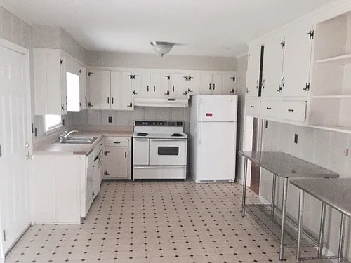 3014 3rd Ct E Photo 1