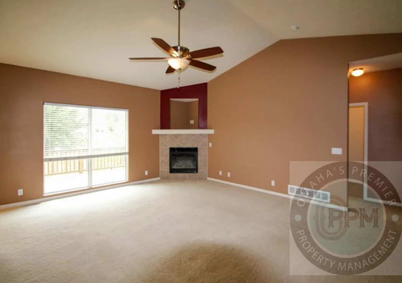 Beautiful 5Bd/3Ba House! | Papillion, Ne! — Photo 4