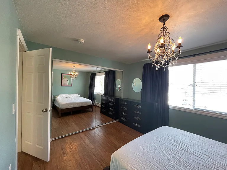 5200 Sharon St #2 — Photo 7