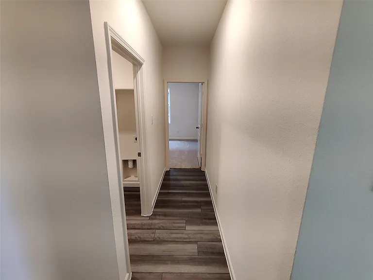 10356 Holycross Ln — Photo 11