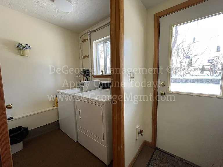 Parkway Apartments — Photo 35