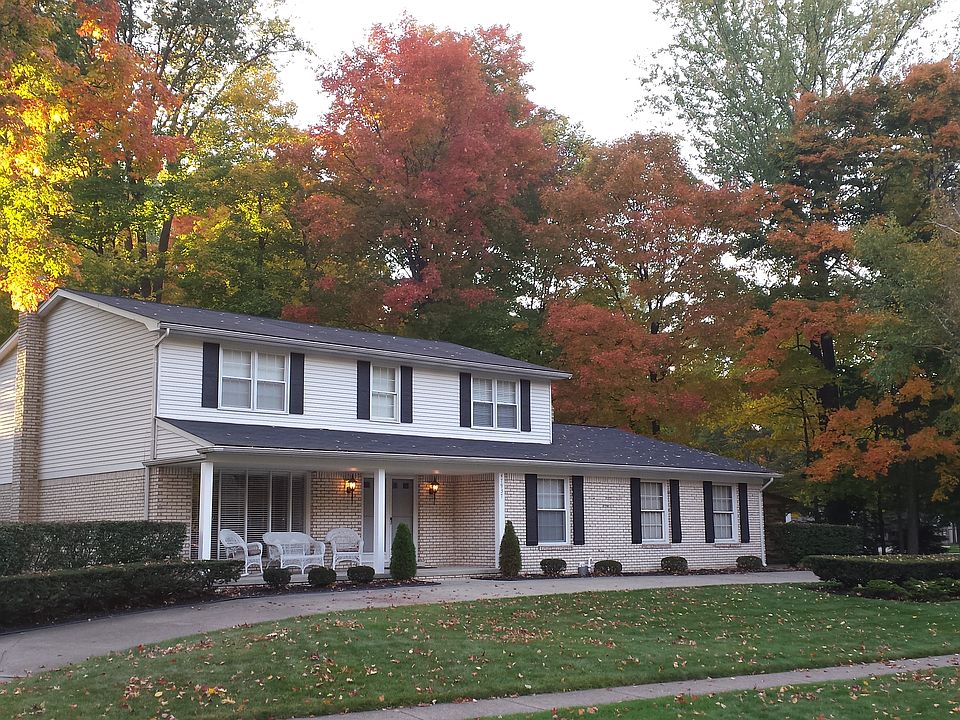 1st image of 9872 Southshore Dr