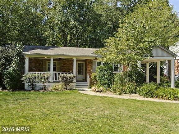 2nd image of 3023 Crane Dr