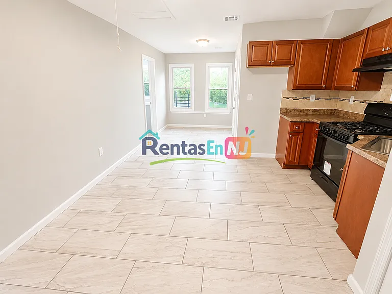 179 Myrtle Ave #3A — Photo 6