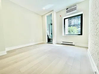 Rented by HOLTON REAL ESTATE INC.