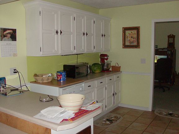 2nd image of 8701 Faye Ave
